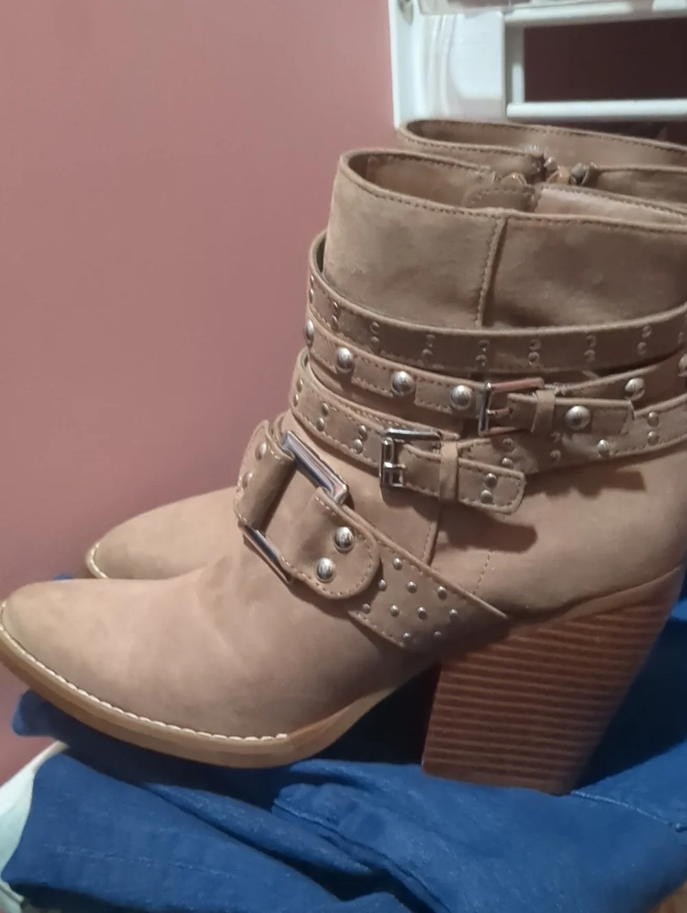 Madden NYC Kalleen‎ Taupe Ankle Boots